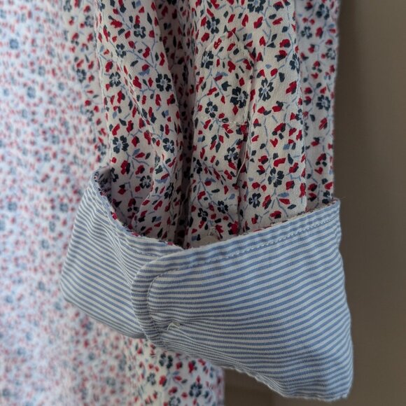 CHAPS No-Iron Button Down Size Large 3/4 Sleeve w/ Contrast Cuffs - Picture 4 of 7